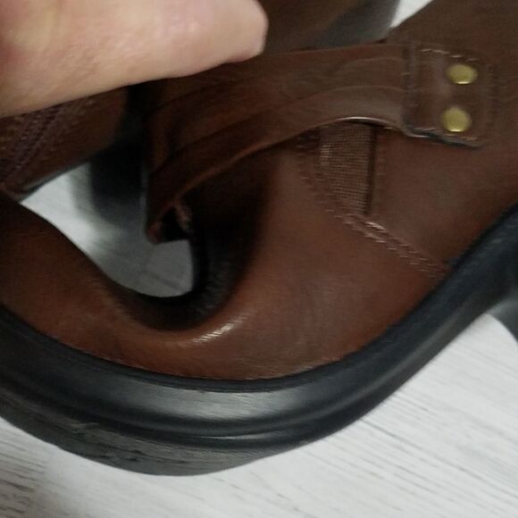 Easy Street Comfort Flex Sole Shoes  - Picture 12 of 14